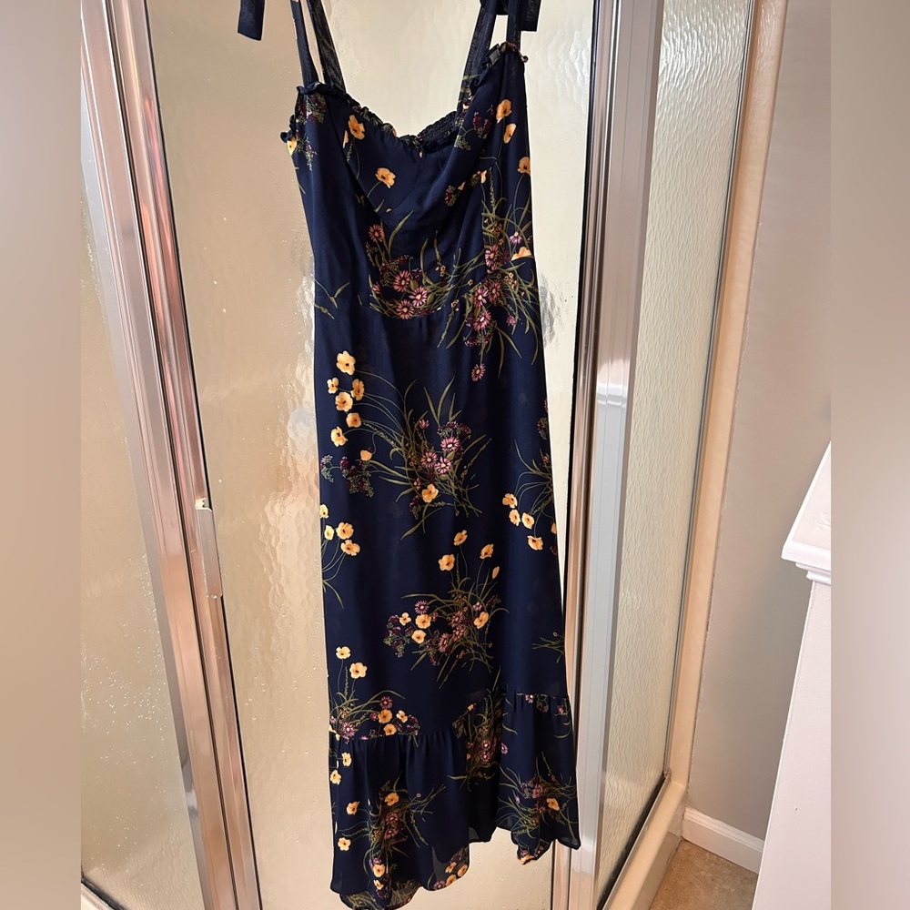 Adorable reformation dress - excellent condition